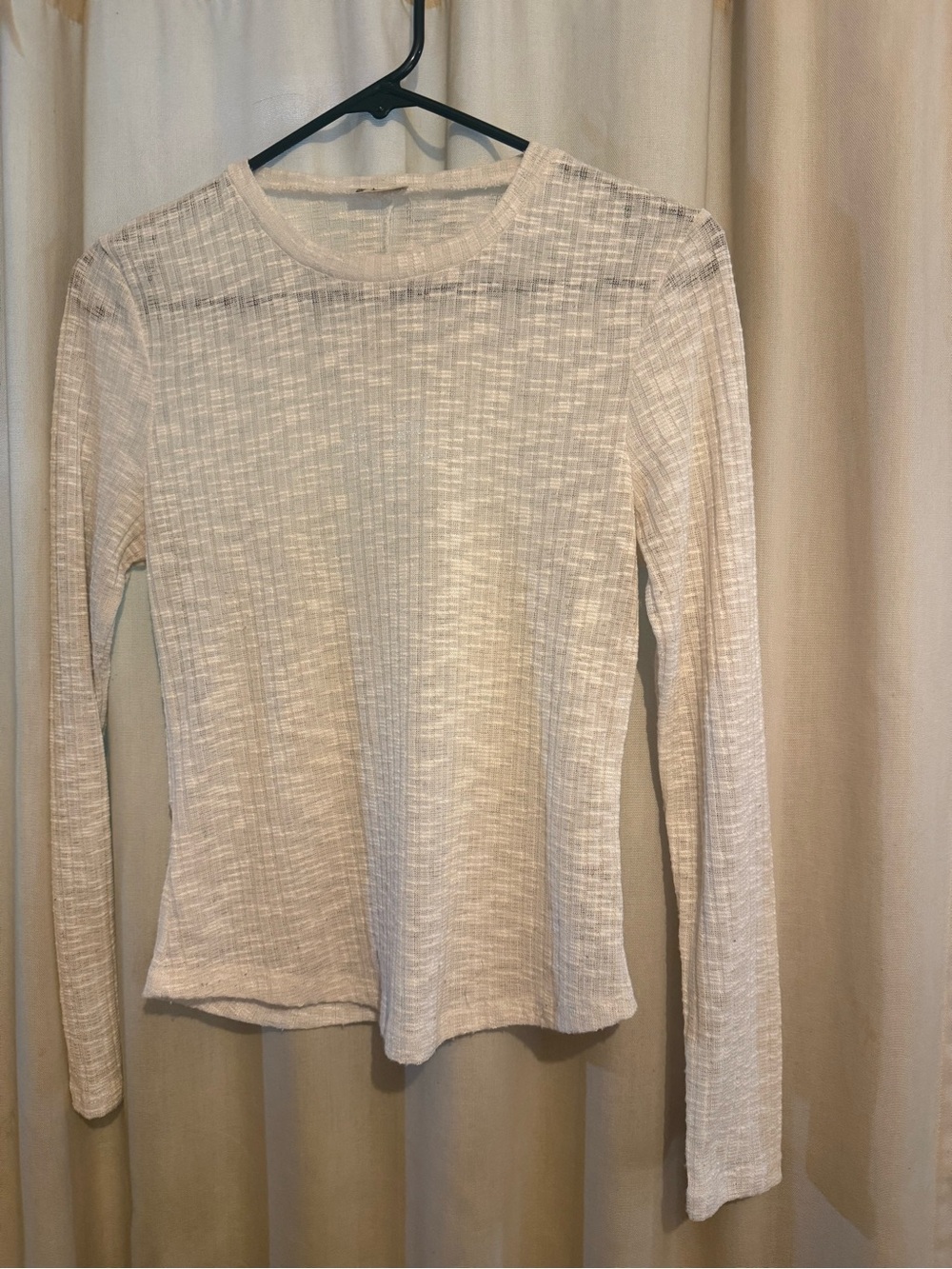 Free People long sleeved top size small